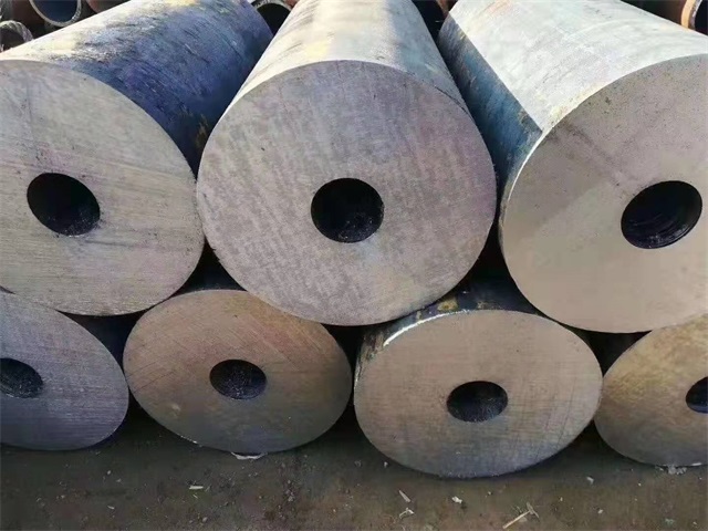 迪庆厚壁热轧无缝钢管
